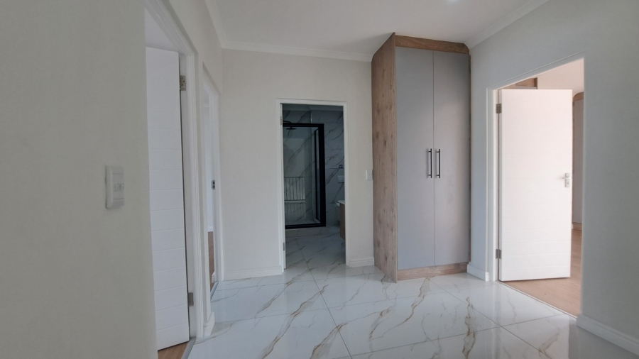 3 Bedroom Property for Sale in Sandown Western Cape